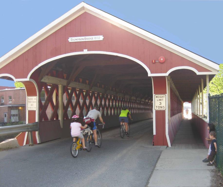 The Bridges Inn At Whitcomb House B&B Swanzey Luaran gambar